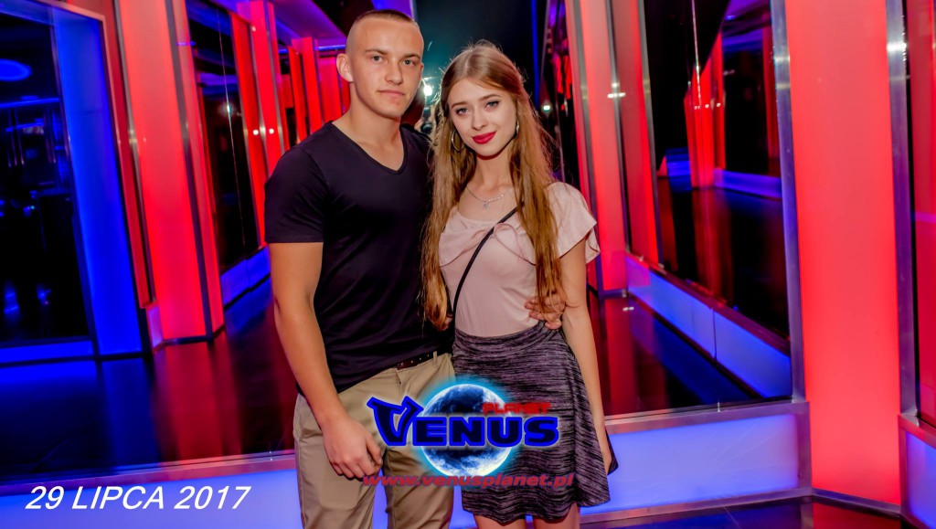 Szalona impreza w klubie Venus