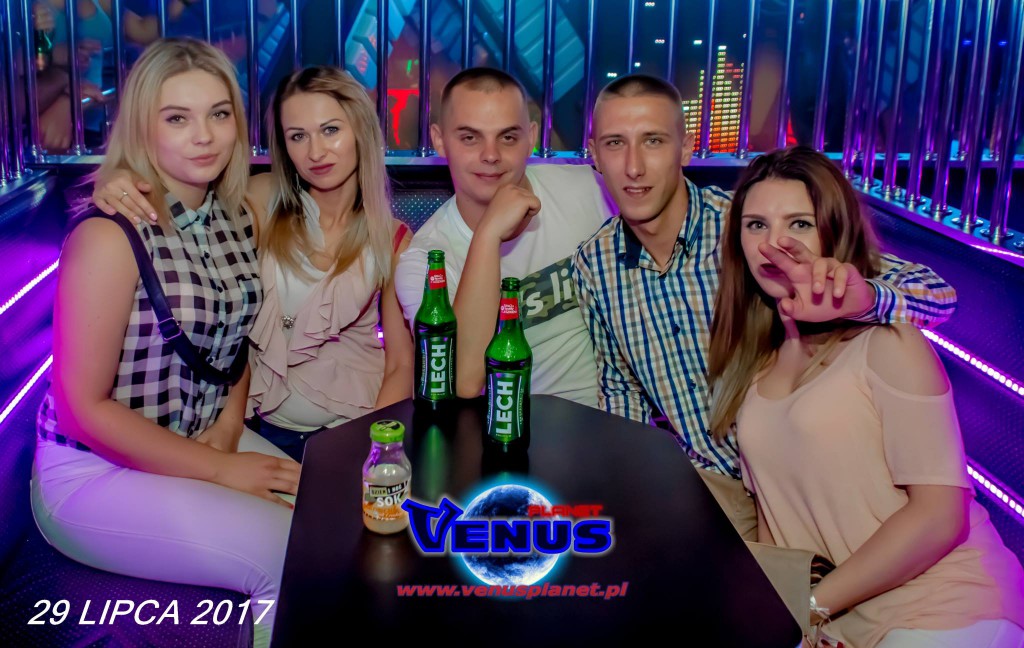 Szalona impreza w klubie Venus