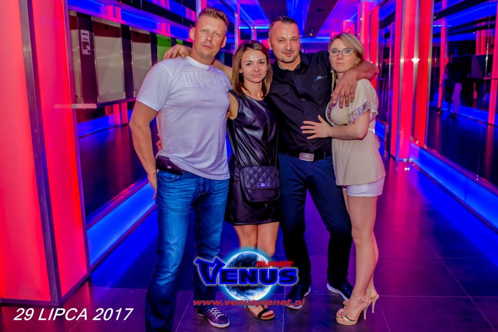 Szalona impreza w klubie Venus