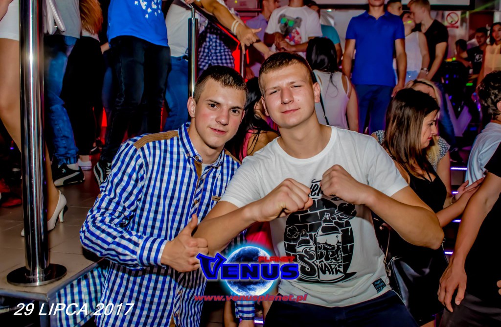 Szalona impreza w klubie Venus