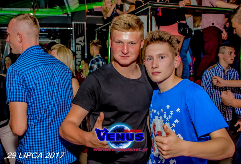 Szalona impreza w klubie Venus