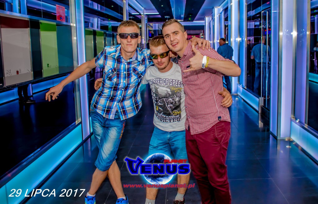 Szalona impreza w klubie Venus