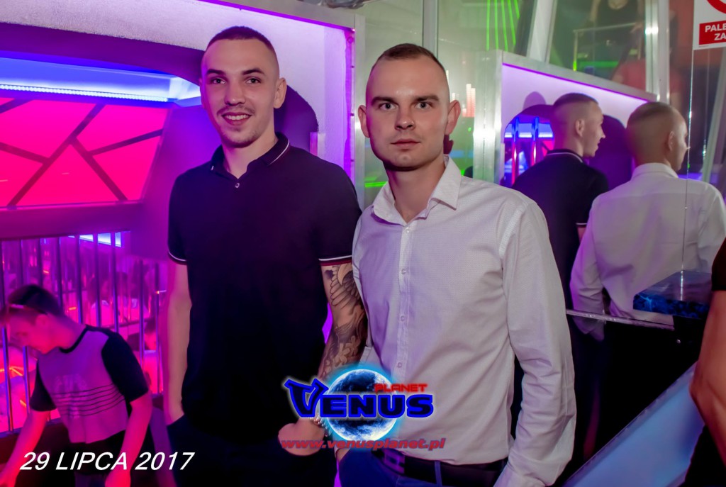 Szalona impreza w klubie Venus