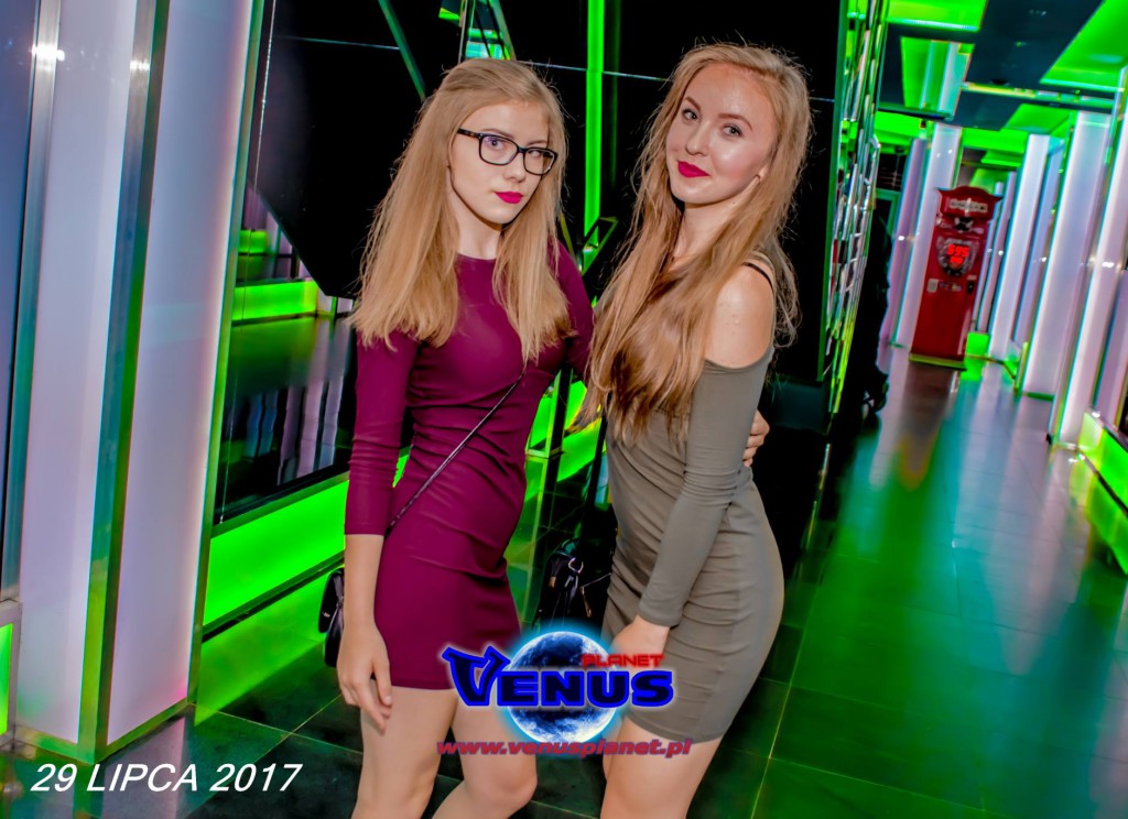 Szalona impreza w klubie Venus