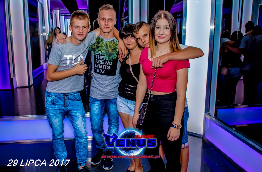 Szalona impreza w klubie Venus