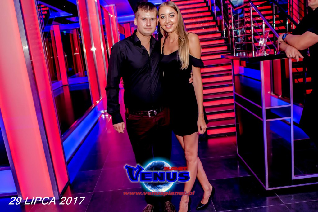 Szalona impreza w klubie Venus