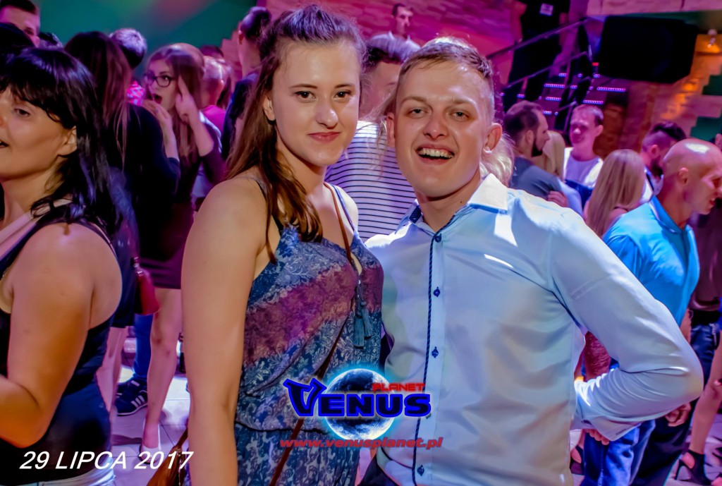 Szalona impreza w klubie Venus