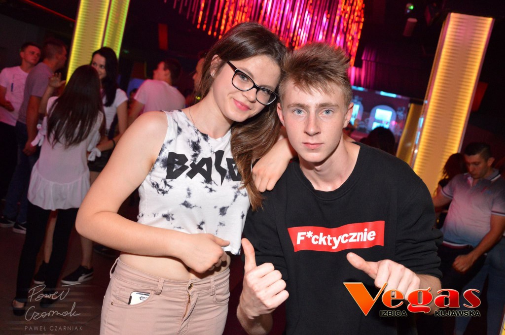 Gorąca, imprezowa noc w klubie Vegas