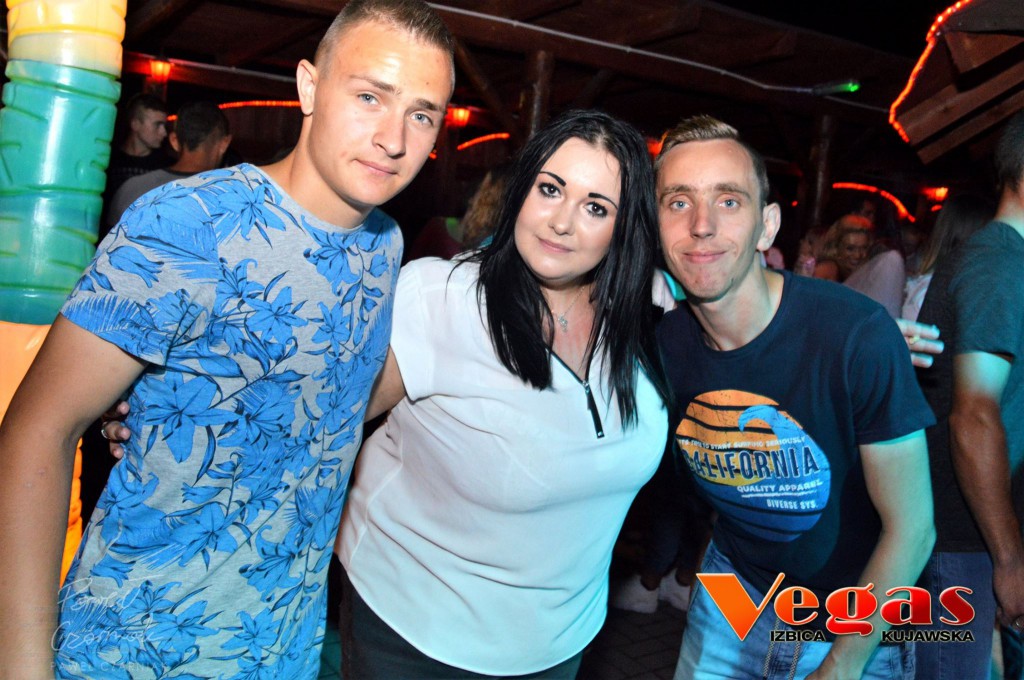 Gorąca, imprezowa noc w klubie Vegas