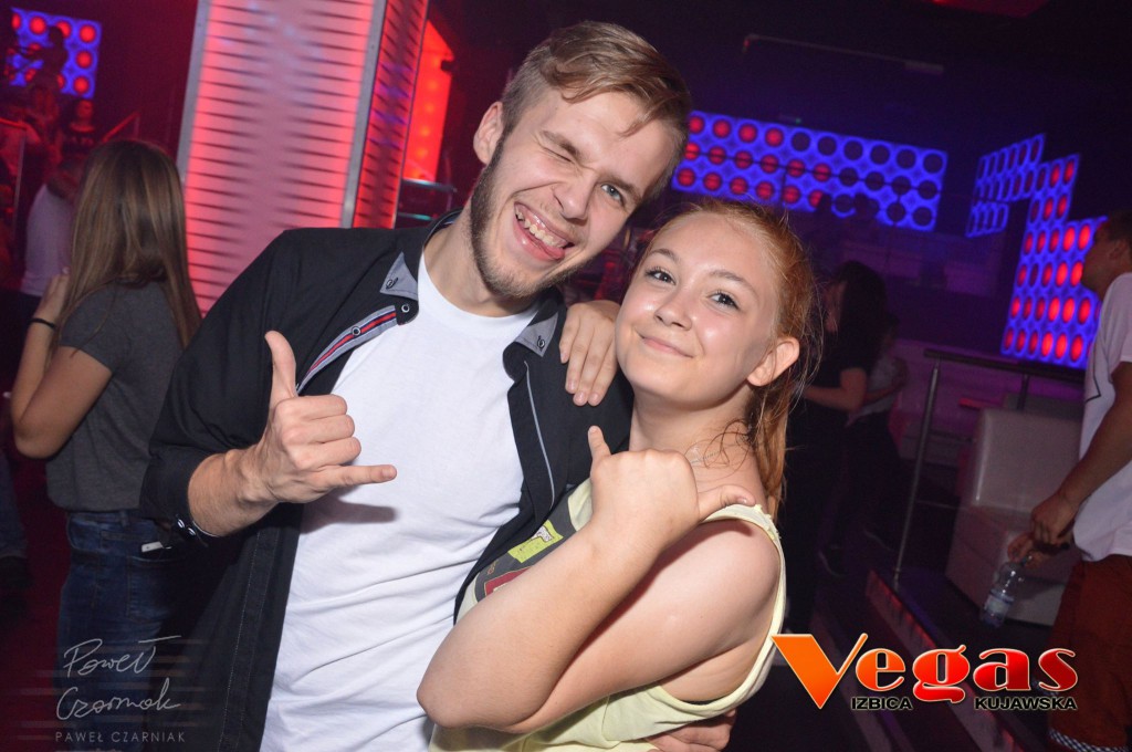 Gorąca, imprezowa noc w klubie Vegas