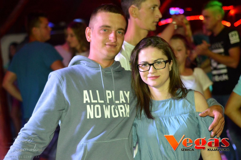 Gorąca, imprezowa noc w klubie Vegas