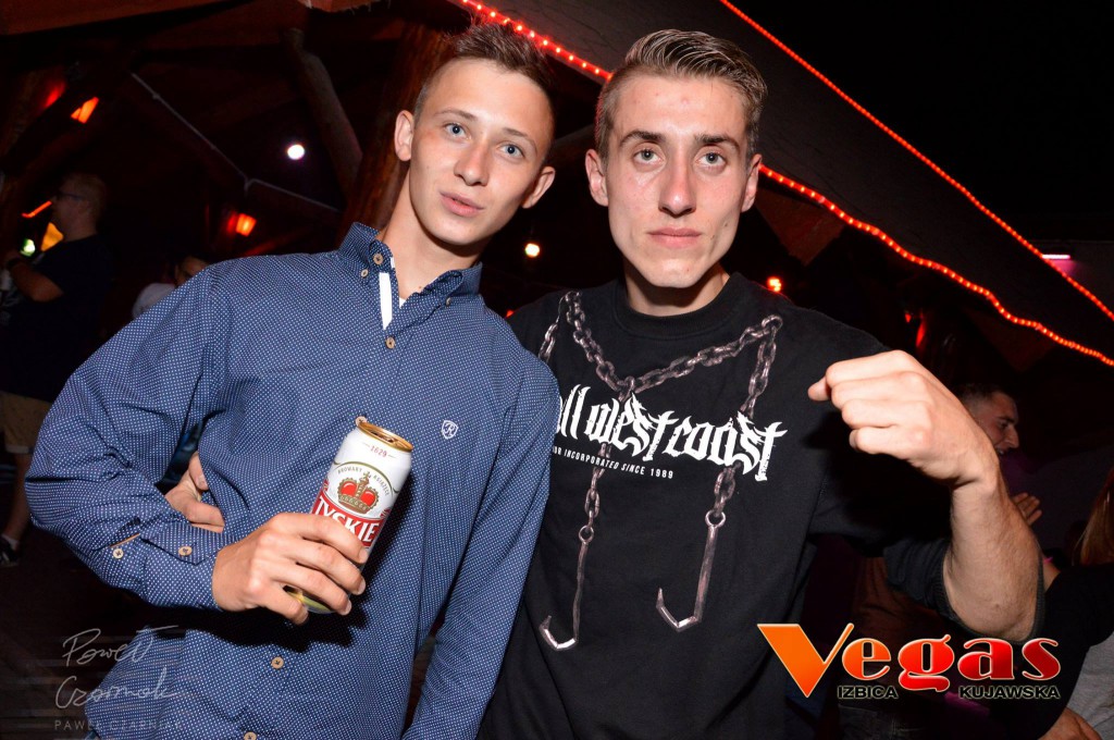 Gorąca, imprezowa noc w klubie Vegas