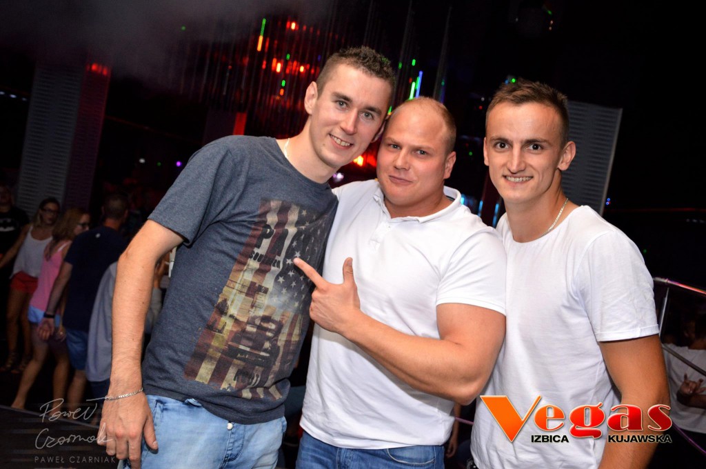 Gorąca, imprezowa noc w klubie Vegas