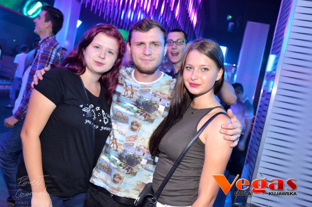 Gorąca, imprezowa noc w klubie Vegas