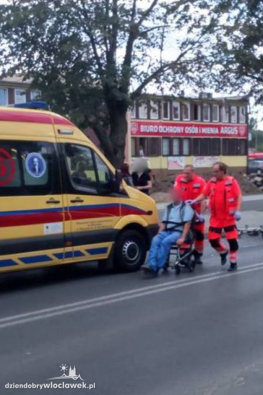 Potrącenie 2 mężczyzn na pasach