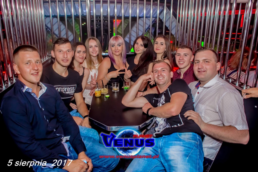 Sobotnia noc w klubie Venus Koneck