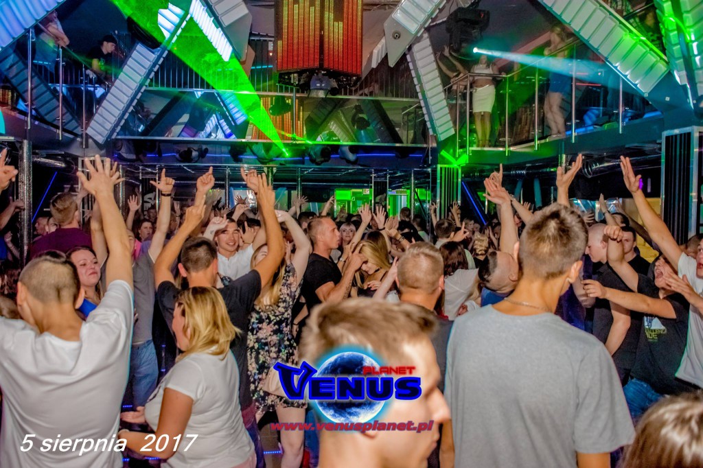 Sobotnia noc w klubie Venus Koneck