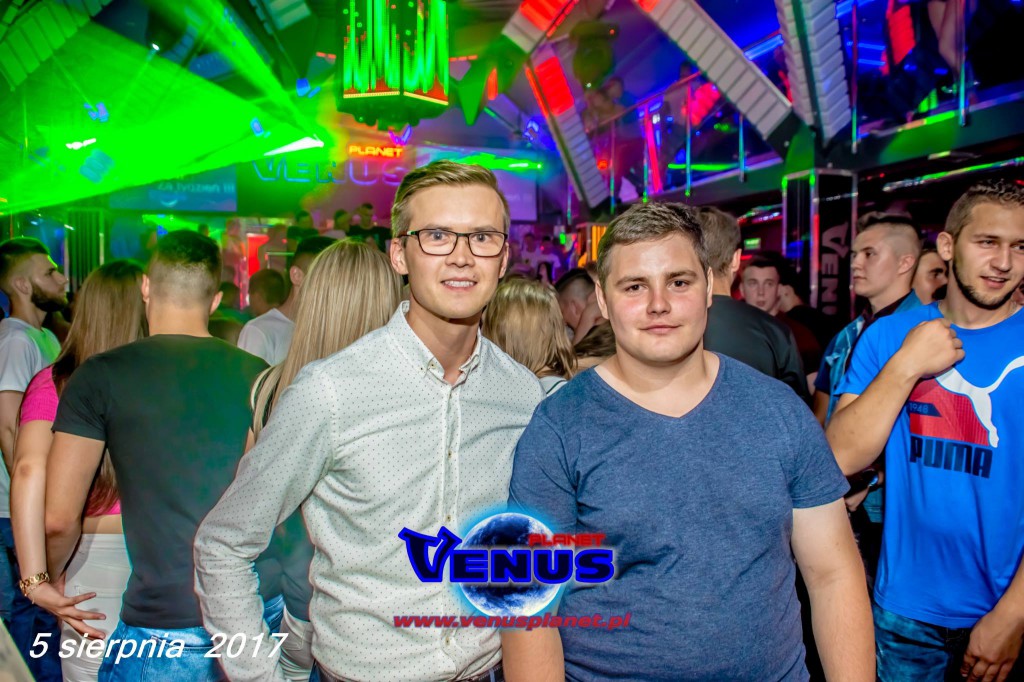 Sobotnia noc w klubie Venus Koneck