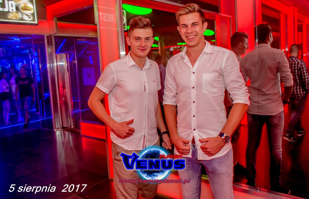 Sobotnia noc w klubie Venus Koneck