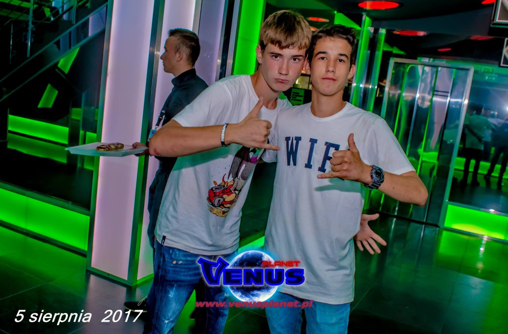 Sobotnia noc w klubie Venus Koneck