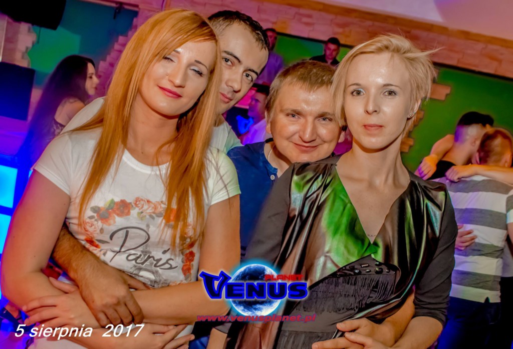 Sobotnia noc w klubie Venus Koneck