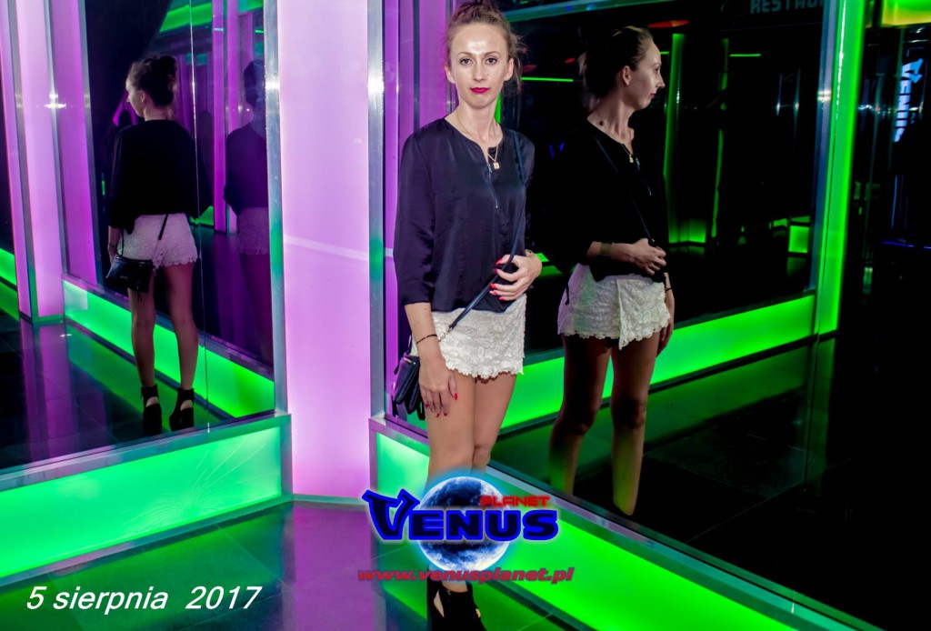 Sobotnia noc w klubie Venus Koneck