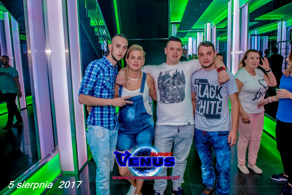 Sobotnia noc w klubie Venus Koneck