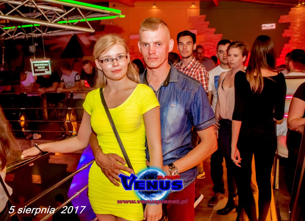 Sobotnia noc w klubie Venus Koneck