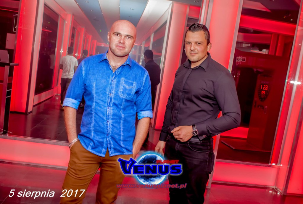 Sobotnia noc w klubie Venus Koneck