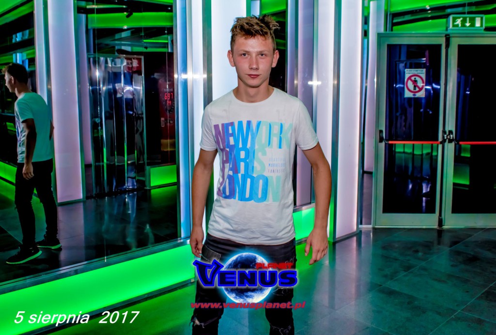 Sobotnia noc w klubie Venus Koneck