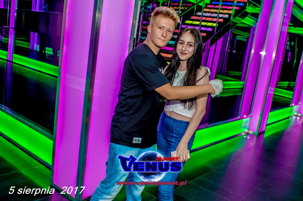 Sobotnia noc w klubie Venus Koneck