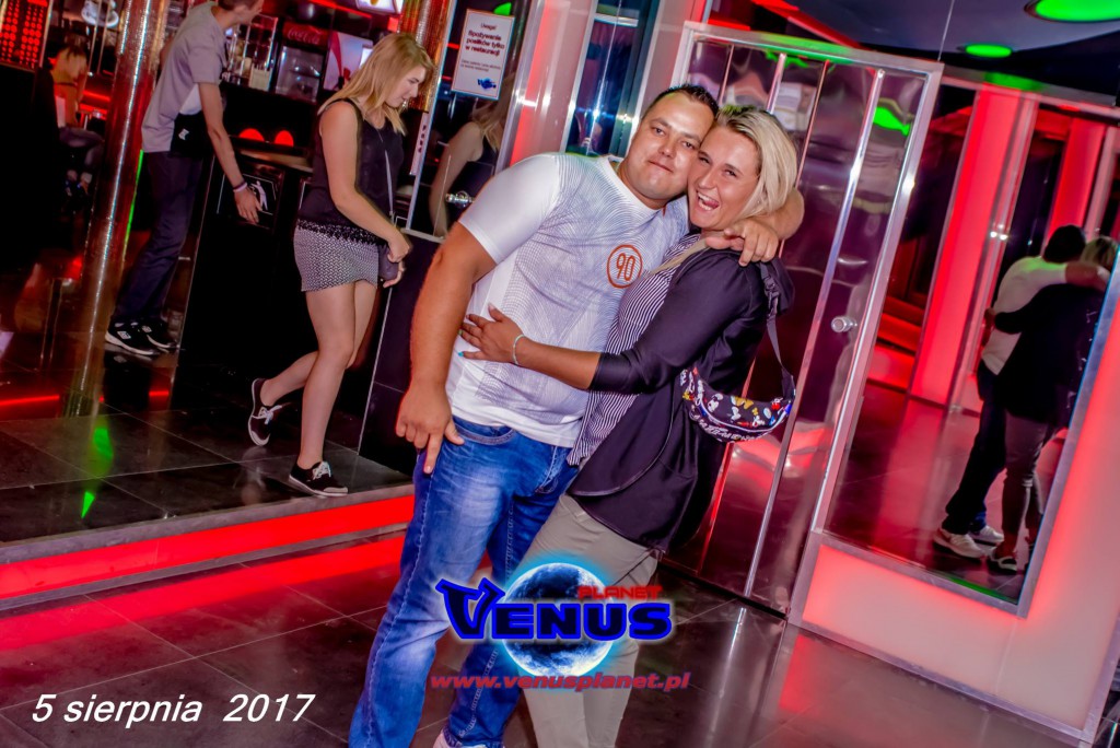 Sobotnia noc w klubie Venus Koneck