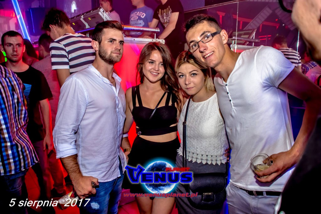 Sobotnia noc w klubie Venus Koneck