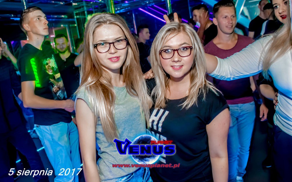Sobotnia noc w klubie Venus Koneck