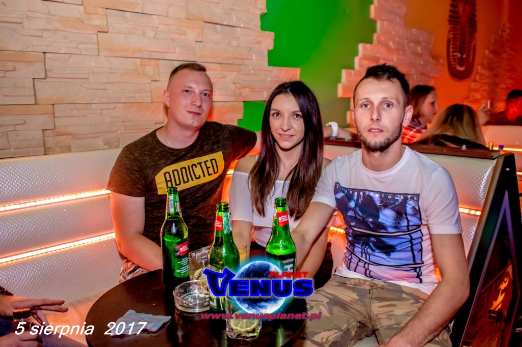 Sobotnia noc w klubie Venus Koneck
