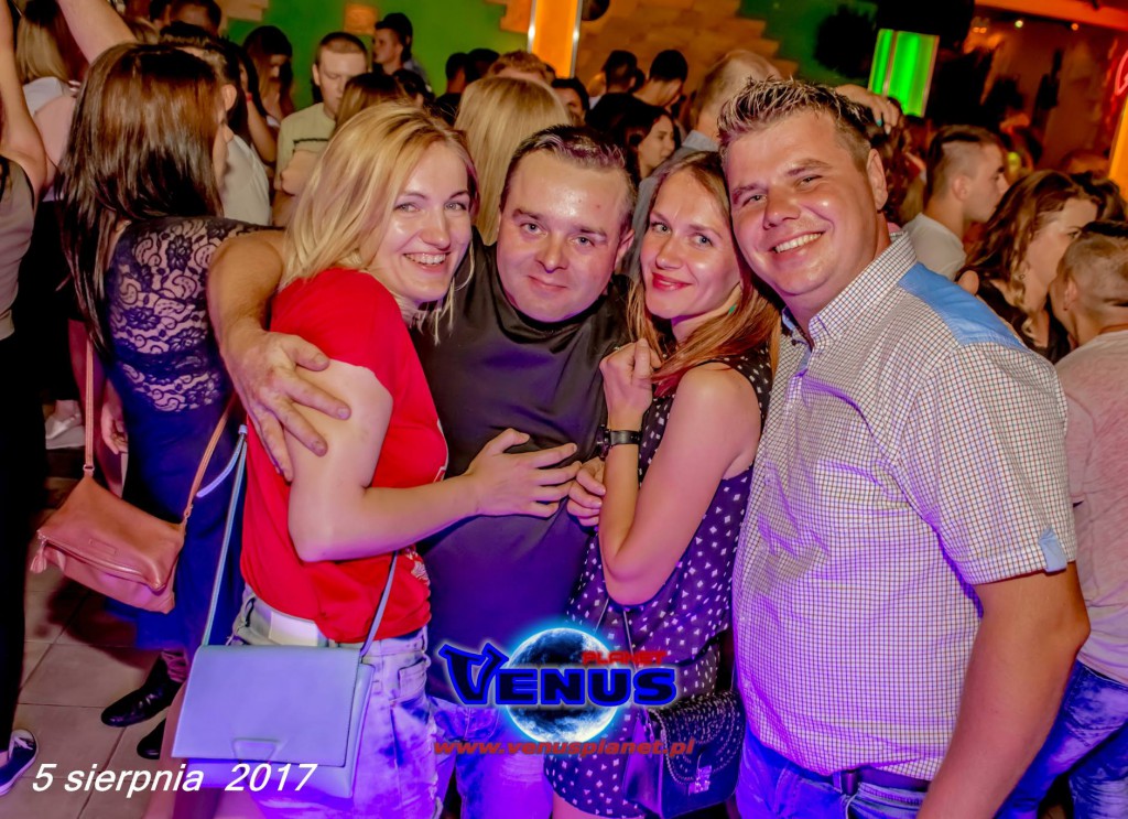 Sobotnia noc w klubie Venus Koneck