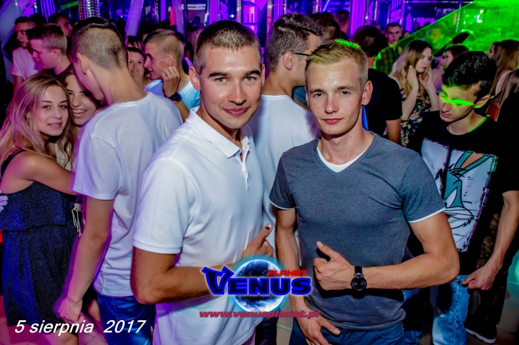 Sobotnia noc w klubie Venus Koneck