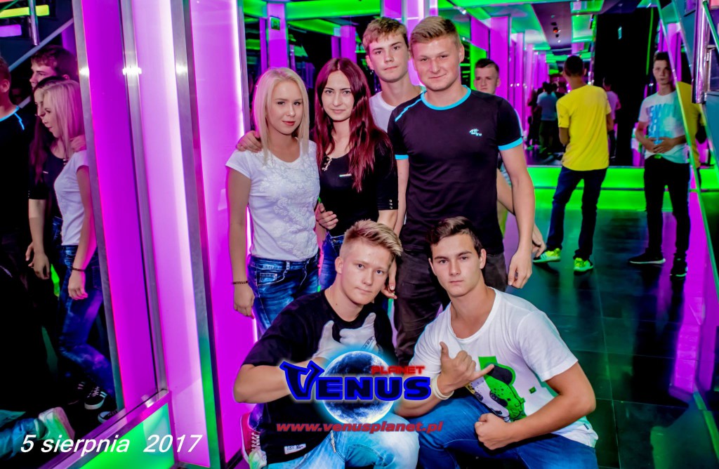 Sobotnia noc w klubie Venus Koneck