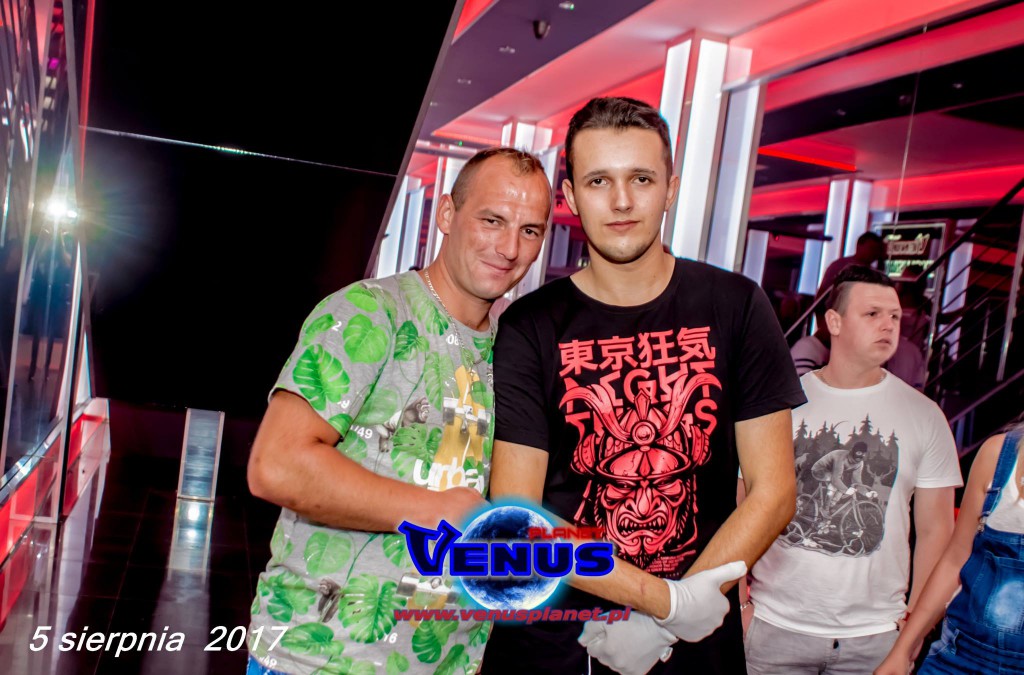 Sobotnia noc w klubie Venus Koneck