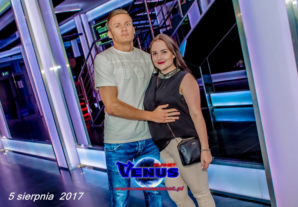 Sobotnia noc w klubie Venus Koneck