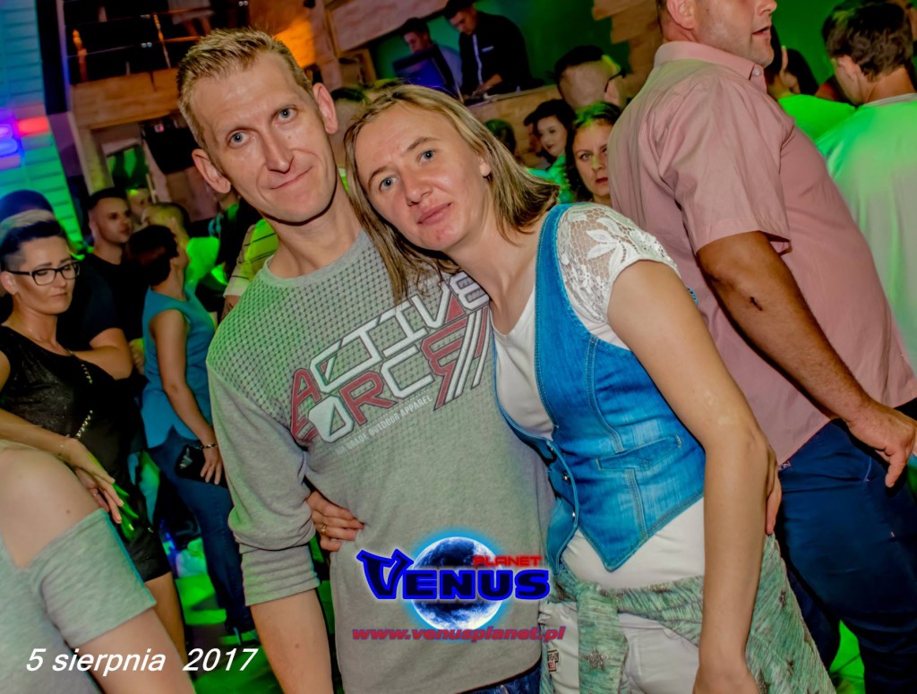 Sobotnia noc w klubie Venus Koneck