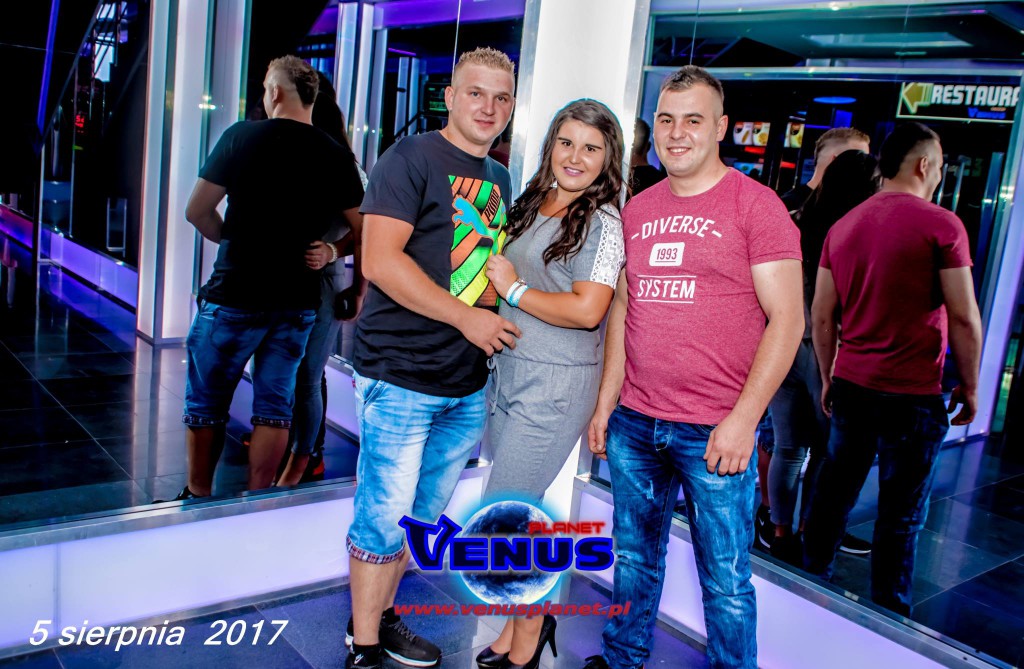 Sobotnia noc w klubie Venus Koneck