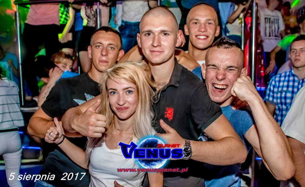 Sobotnia noc w klubie Venus Koneck
