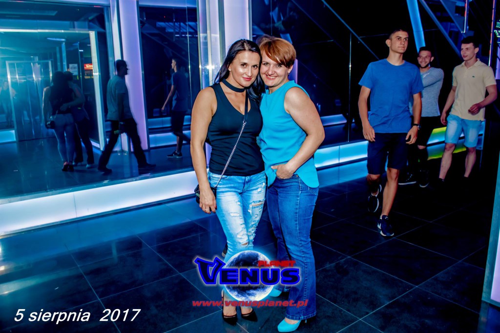 Sobotnia noc w klubie Venus Koneck
