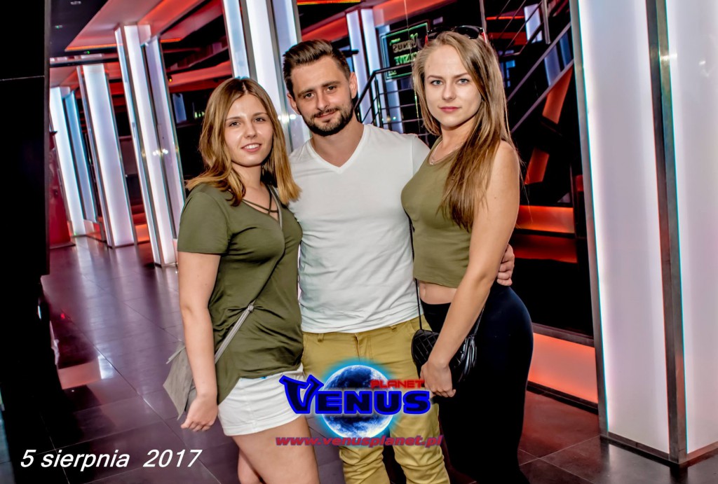 Sobotnia noc w klubie Venus Koneck
