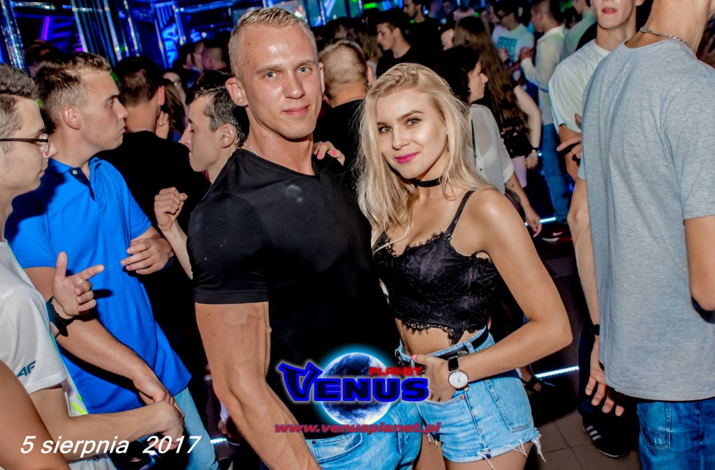 Sobotnia noc w klubie Venus Koneck