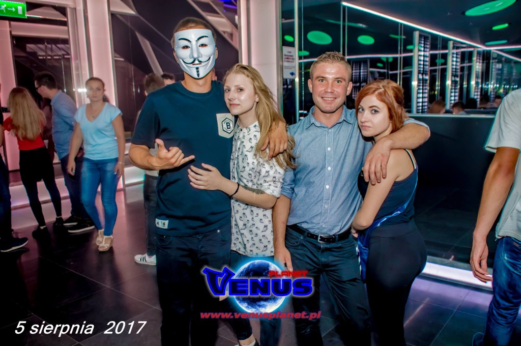 Sobotnia noc w klubie Venus Koneck