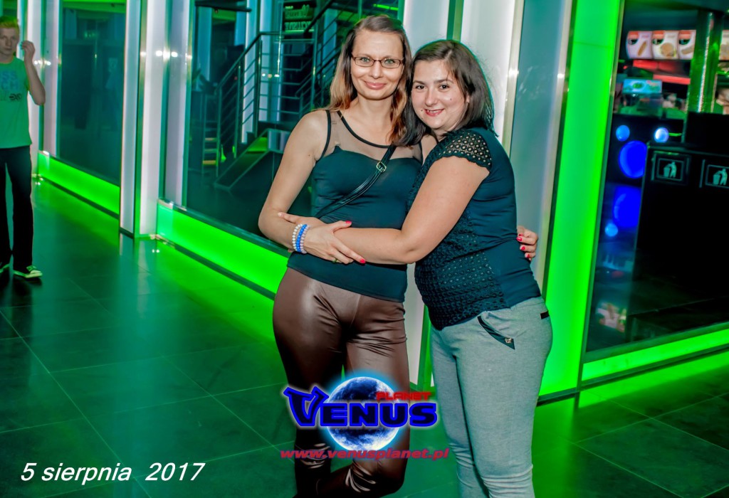 Sobotnia noc w klubie Venus Koneck