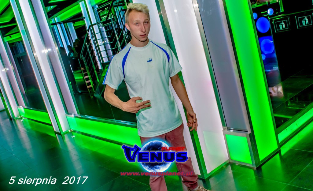 Sobotnia noc w klubie Venus Koneck