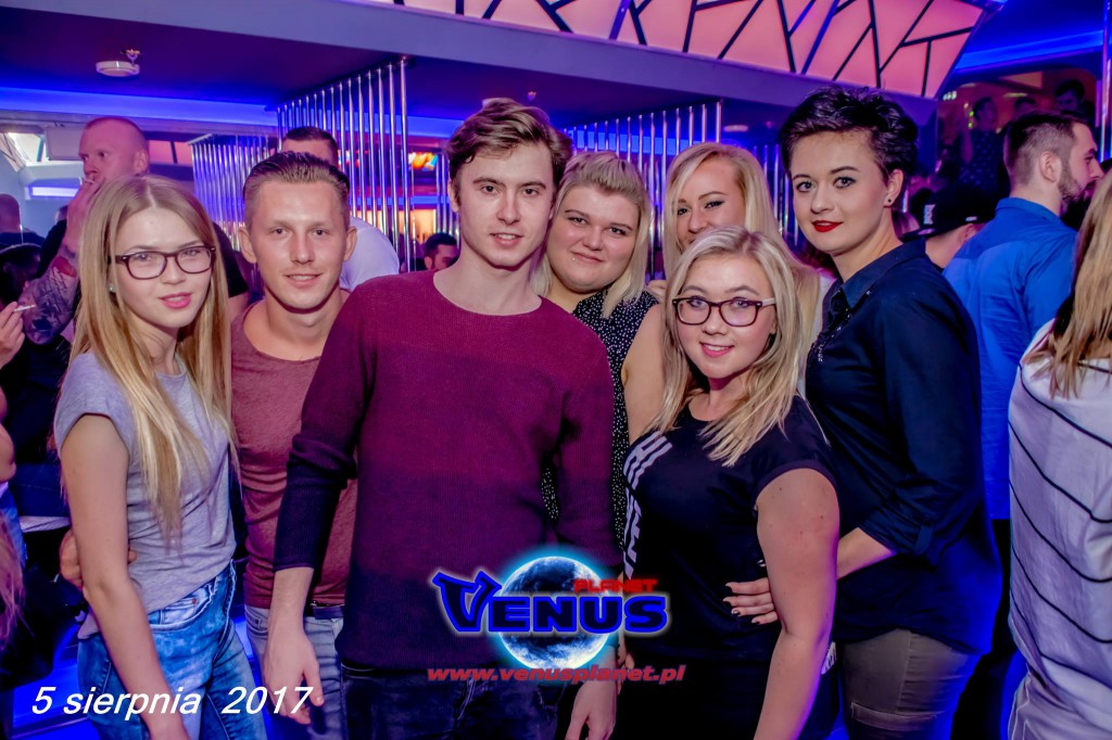Sobotnia noc w klubie Venus Koneck